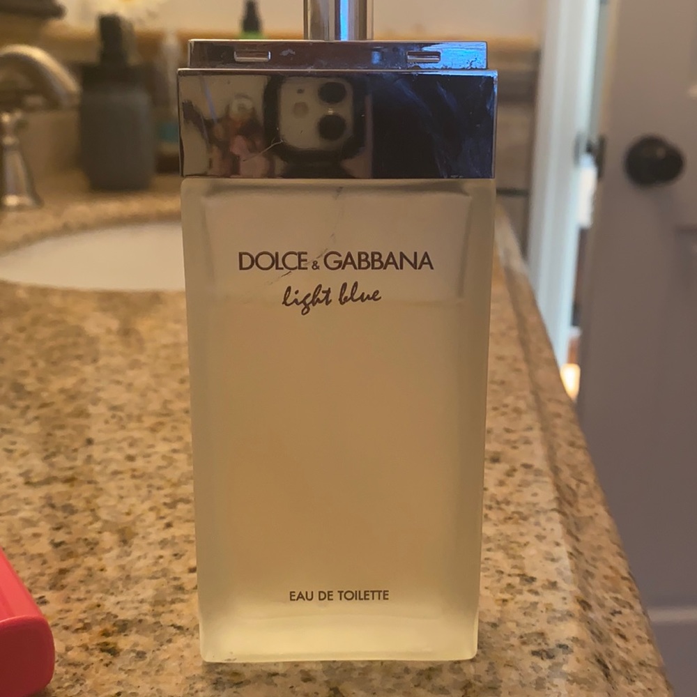Dolce & Gobbana light blue